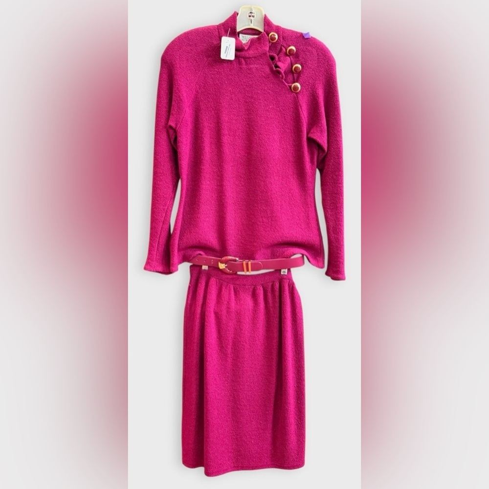 St. John Knit Set with Belt